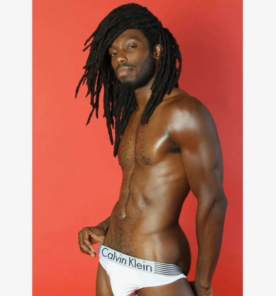 Urtreen, male burlesque performer in Las Vegas